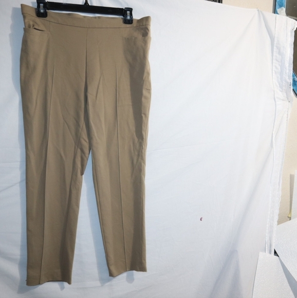AKRIS PUNTO Franca Mid-Rise Cropped Pants light brown Size 6 - Picture 5 of 15